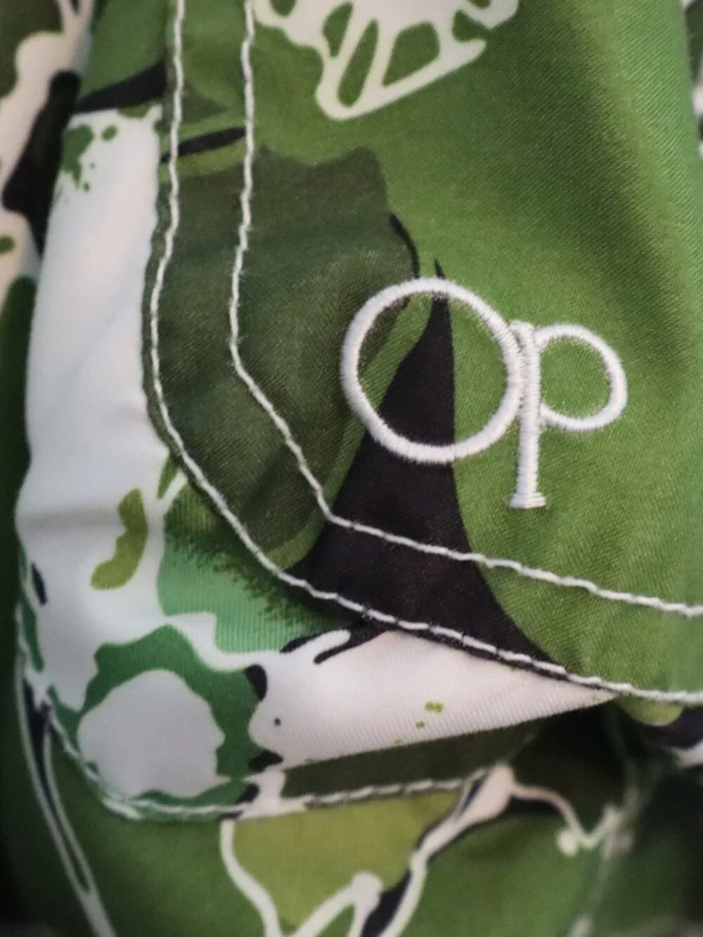 Ocean Pacific Men's Swim Trunks Size 34 Waist Mess Lining